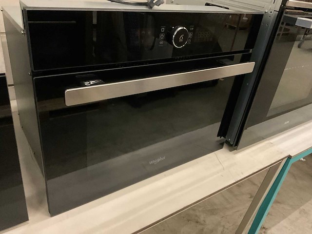 Whirlpool amw 9605 inbouw combi-magnetron - afbeelding 1 van  4