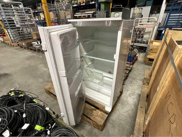 Whirlpool arg 727/a inbouw koelkast - afbeelding 3 van  4