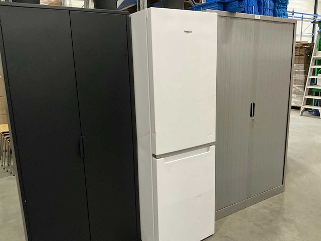 Whirlpool koelkast met vries vak 59,5x64x189cm - afbeelding 1 van  4