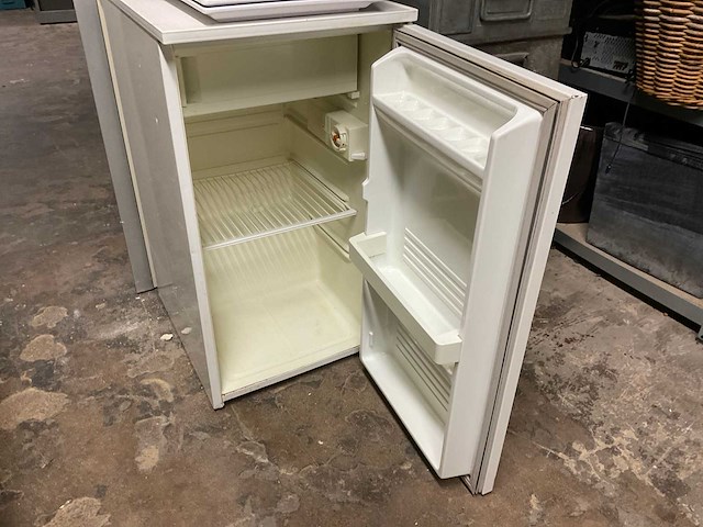 Whirlpool koelkast - afbeelding 1 van  4