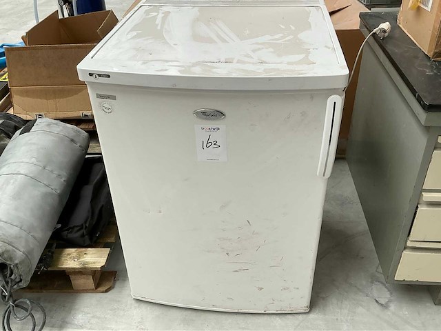 Whirlpool re 158w tafel koelkast - afbeelding 2 van  3