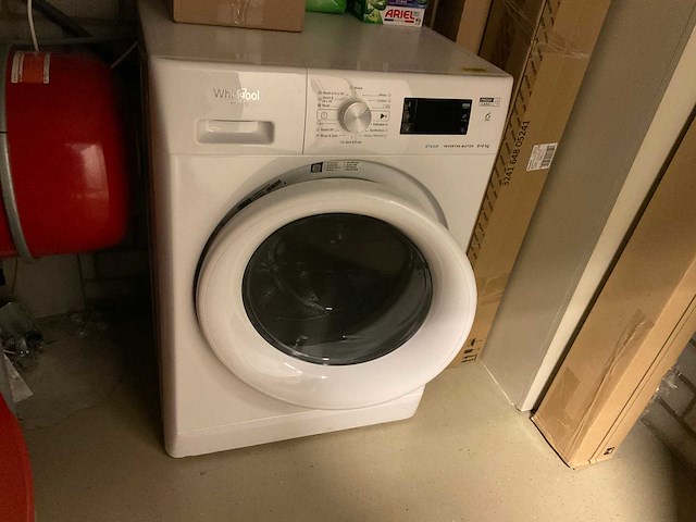 Whirlpool was-droog combinatie inhoud schoonmaakruimte - afbeelding 6 van  11