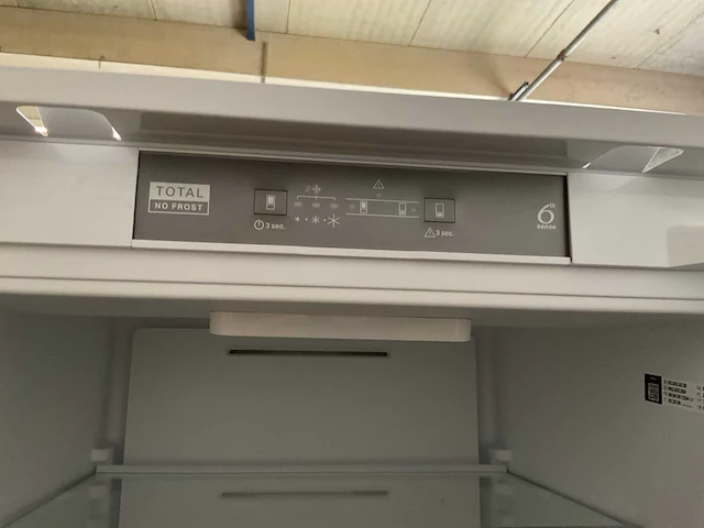 Whirlpool whci8 t323 inbouw koelvriescombinatie - afbeelding 5 van  8