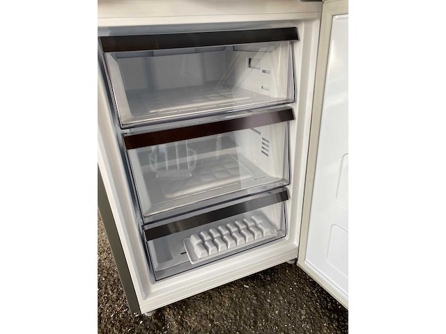 Whirlpool whk 26403 xp6e1 vrijstaand 355 l roestvrijstaal - afbeelding 5 van  7