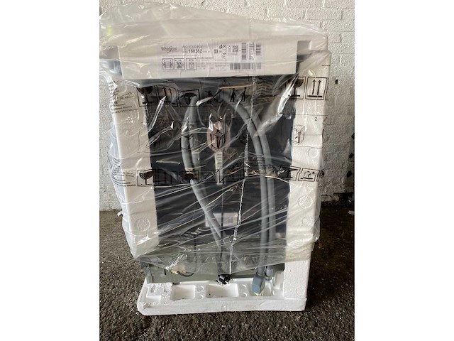 Whirlpool wio 3t133 ple volledig integreerbare inbouwvaatwasser - afbeelding 7 van  9