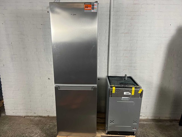 Whirlpool wnf 821 e x koel-vriescombinatie | essentiel-b vaatwasser - afbeelding 1 van  3