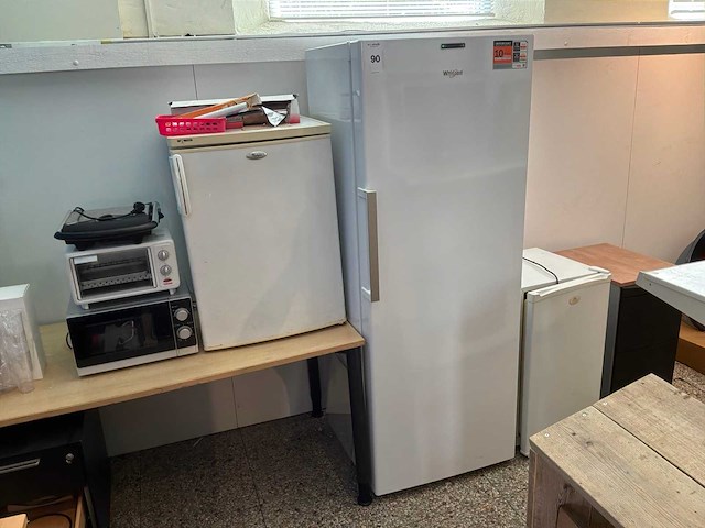 Whirlpool wva35632 nfw 2 vriezer & diverse - afbeelding 1 van  10