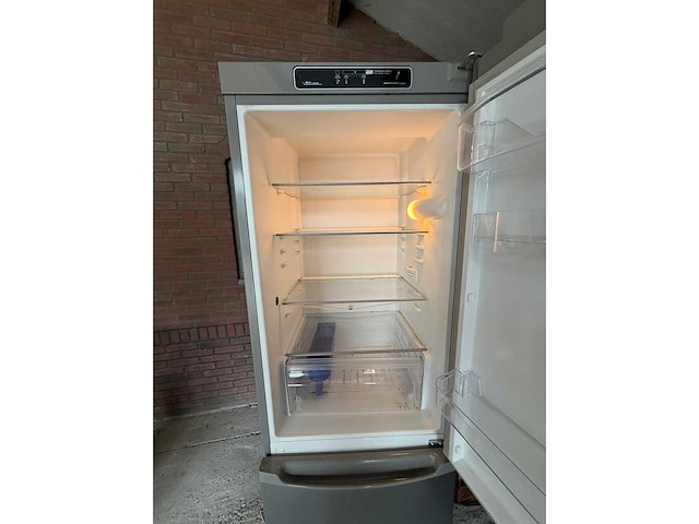 Whirpool - cb333w - koel/vries combinatie - afbeelding 3 van  4