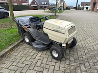 White - et 13 - zitmaaier - afbeelding 1 van  7
