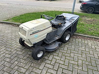 White - et 13 - zitmaaier - afbeelding 2 van  7