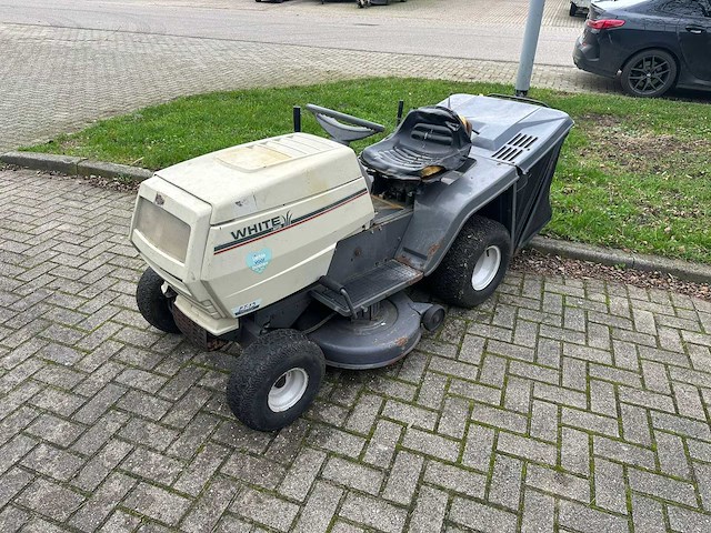 White - mtd - zitmaaier - afbeelding 1 van  7