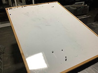 White bord - afbeelding 2 van  3