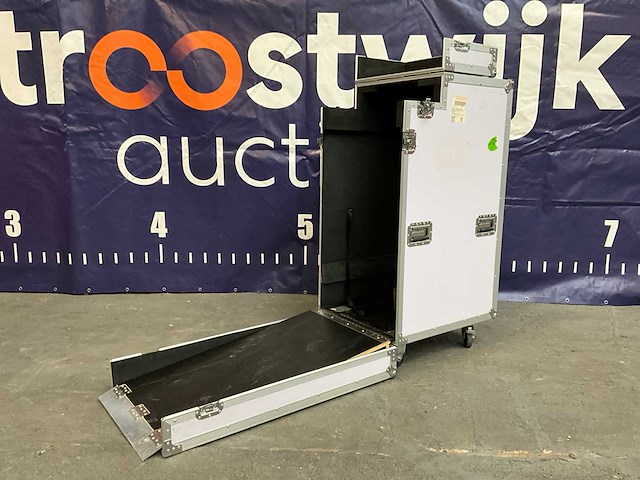 White flightcase - afbeelding 5 van  11