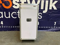 White flightcase - afbeelding 8 van  14
