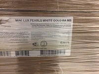 White gold pearls - afbeelding 3 van  3