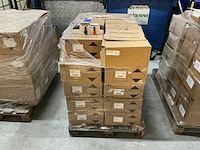 White-label partij nagellak - afbeelding 1 van  6