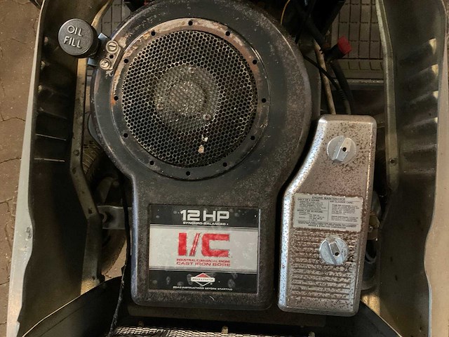 White lt-12 zitmaaier - afbeelding 7 van  7