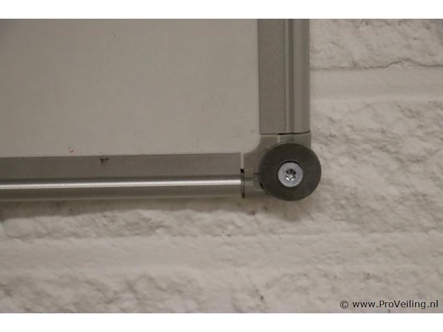 Whiteboard - 120x1x89cm - afbeelding 3 van  3