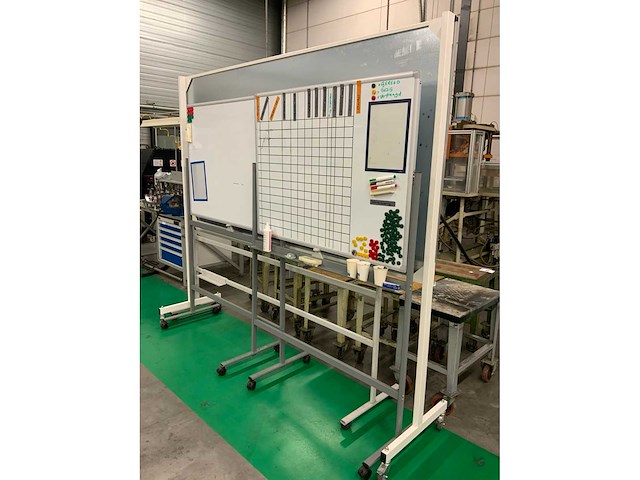 Whiteboard (4x) - afbeelding 7 van  7