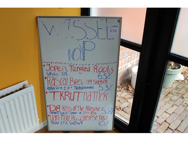 Whiteboard afm. 95 x 100 cm. - afbeelding 1 van  2