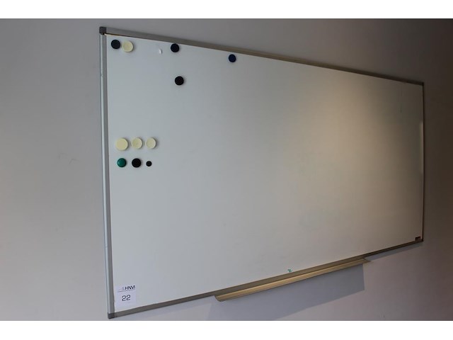 Whiteboard. afmeting 182 x 93 cm. - afbeelding 1 van  2