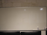 Whiteboard. afmeting240 x 120 cm. - afbeelding 2 van  2