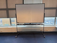 Whiteboard dubbelzijdig op wielen - afbeelding 1 van  5