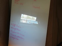 Whiteboard legamaster. afmeting 150 x 100 cm. muurbevestigingen ontbreken. - afbeelding 2 van  3