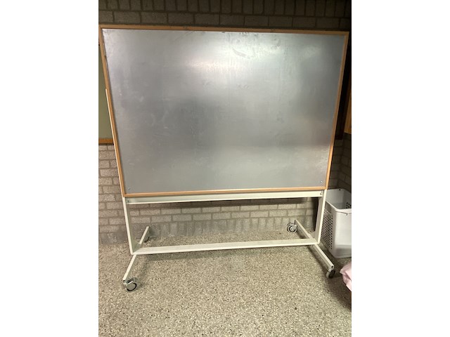 Whiteboard multifunctionele kast op wielen - afbeelding 2 van  10