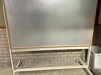 Whiteboard multifunctionele kast op wielen - afbeelding 2 van  10