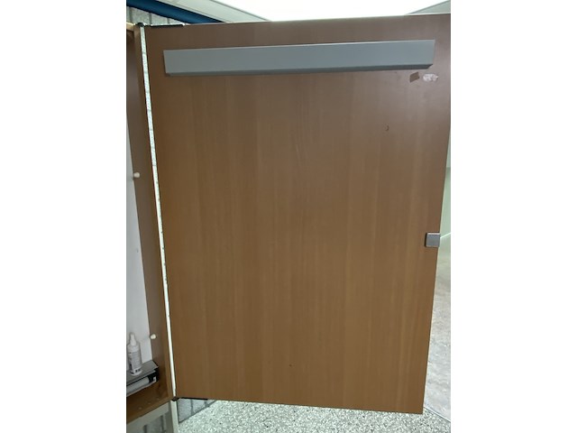 Whiteboard multifunctionele kast op wielen - afbeelding 7 van  10