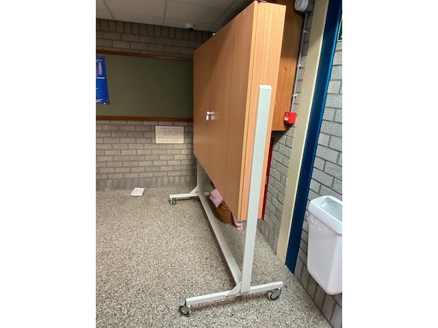 Whiteboard multifunctionele kast op wielen - afbeelding 11 van  11