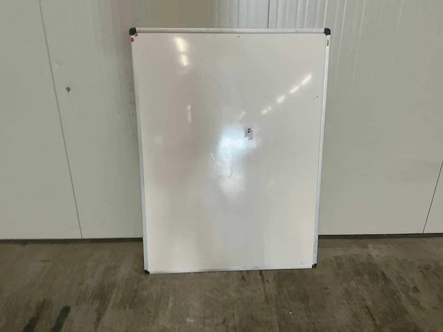 Whiteboard - afbeelding 2 van  3