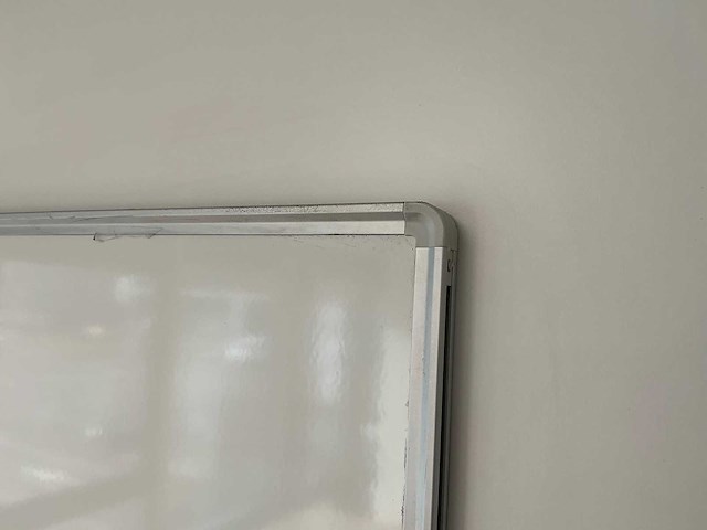 Whiteboard - afbeelding 2 van  2