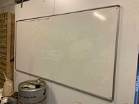 Whiteboard - afbeelding 1 van  4