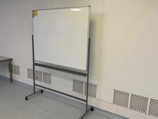 Whiteboard - afbeelding 2 van  3