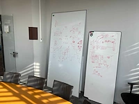 Whiteboard - afbeelding 1 van  1