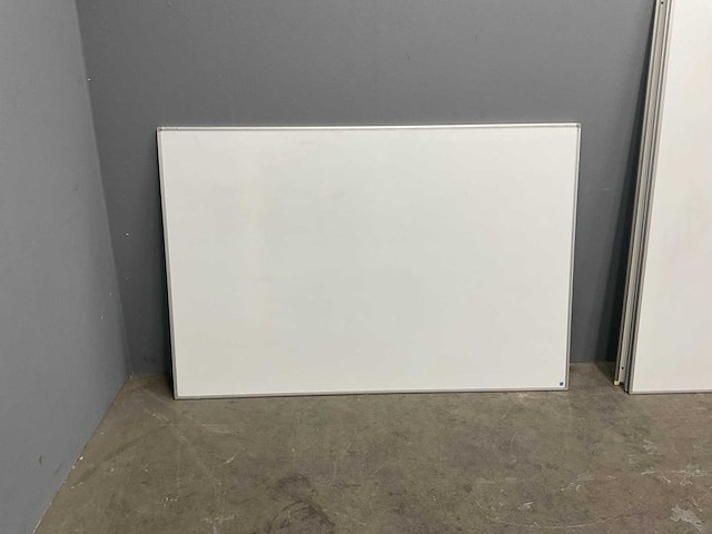 Whiteboards 182x122 cm (6x) - afbeelding 1 van  4