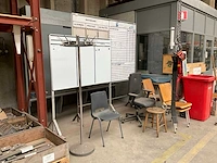 Whiteboards en stoelen - afbeelding 2 van  5