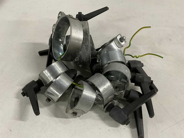 Wi - slangenklem diverse diameters (12x) - afbeelding 1 van  2