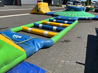 Wibit waterhindernisbaan - afbeelding 34 van  34