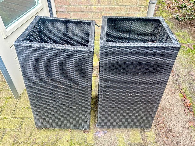 Wicker plantenbak (2x) - afbeelding 2 van  3