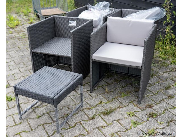 Wicker tuinstoelen - 4 stuks - afbeelding 1 van  2