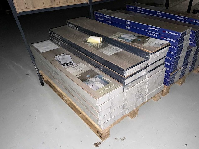 Widebeauty - laminaatvloer - afbeelding 1 van  4