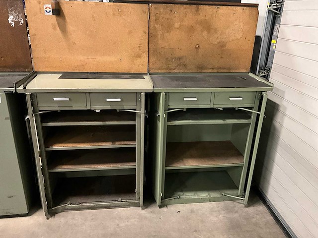 Widenhorn werkplaatskast met werkblad (2x) - afbeelding 1 van  6