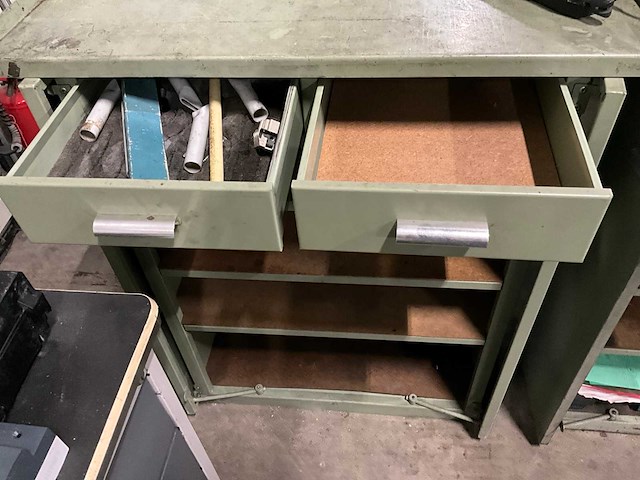 Widenhorn werkplaatskast met werkblad (2x) - afbeelding 1 van  5