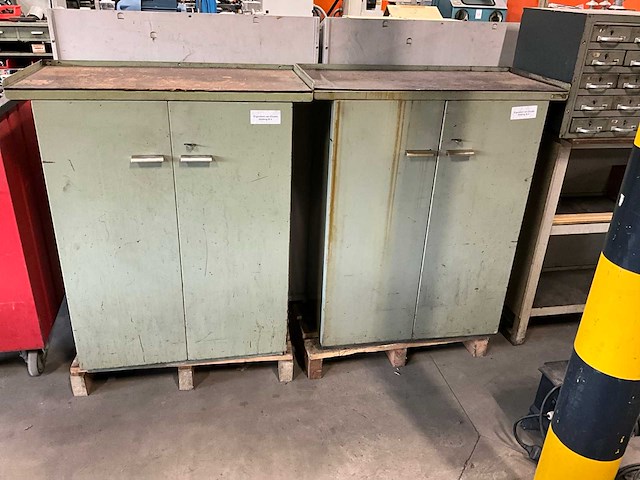 Widenhorn werkplaatskast met werkblad (2x) - afbeelding 1 van  3