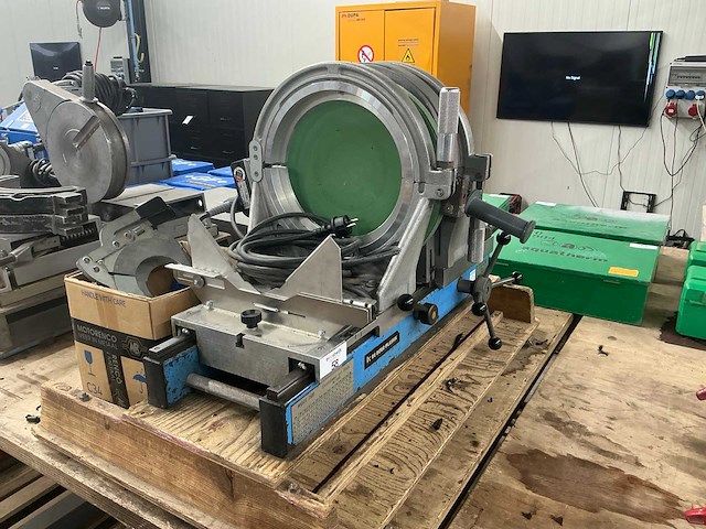 Widos polypress 2500 spiegellasmachine - afbeelding 4 van  11