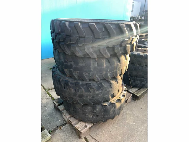 Wiel 315/80r22.5 (4x) - afbeelding 3 van  7