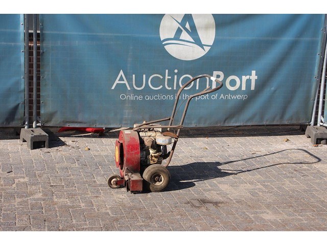 Wielblazer giant vac benzine 8pk - afbeelding 1 van  1